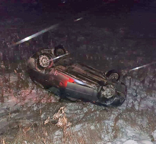  Машина повреждена, девушка-водитель не пострадала — итоги аварии в Артемовском районе.